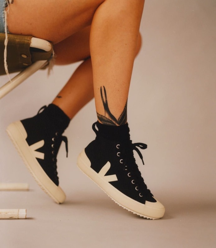 Lásd új Ht Vászon Fekete Pierre