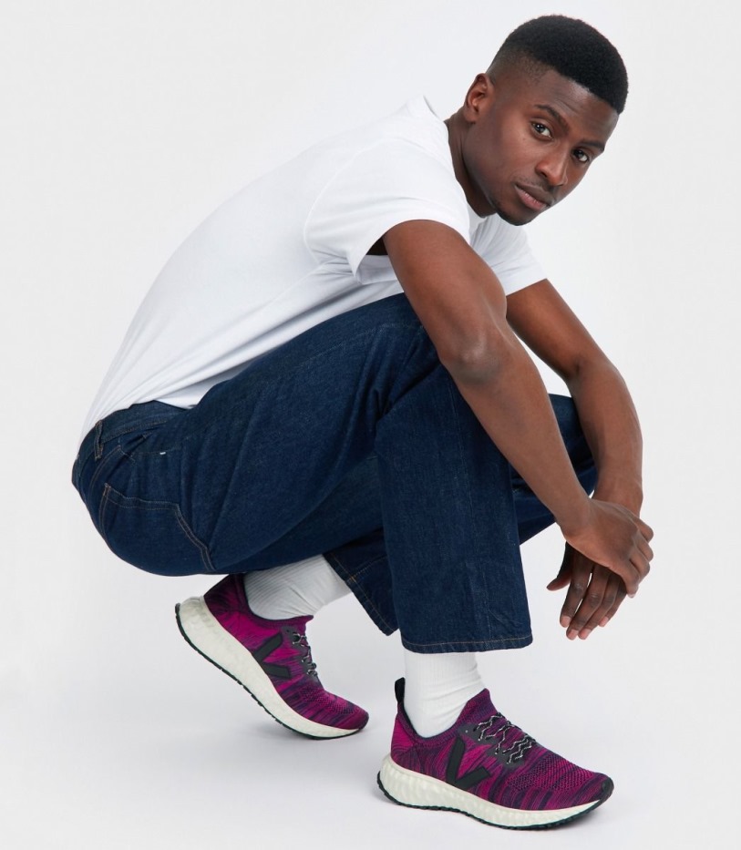 Veja Eredeti V-knit Mix Ultraibolya Fekete