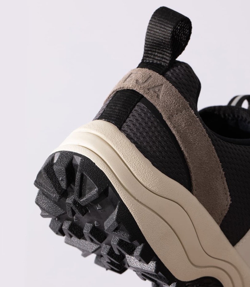 Lásd Alveomesh Graffiti Moonrock