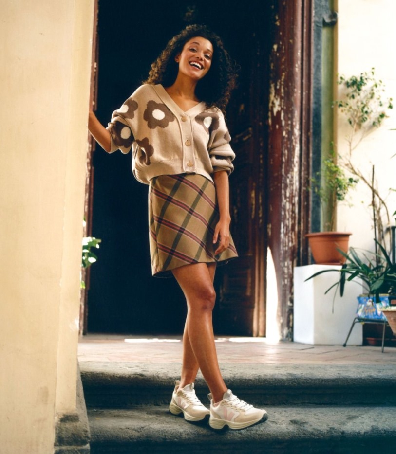 Prémium Alveomesh Kavicsszirom Lásd