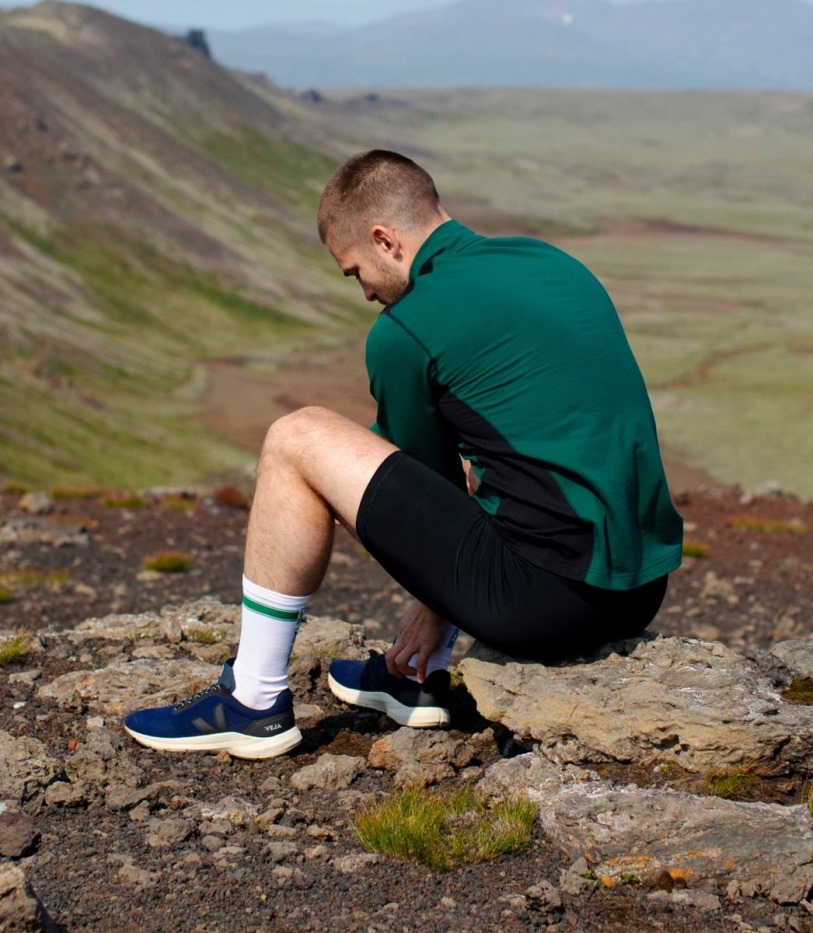 Lt V-kötött Nil Fekete Veja