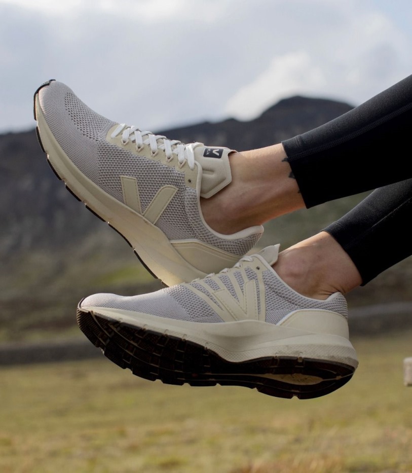 V-kötött Kréta Pierre Veja Eredeti