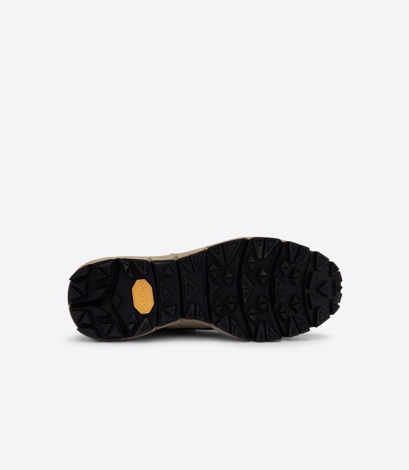 Special Veja Alveomesh Dune Black