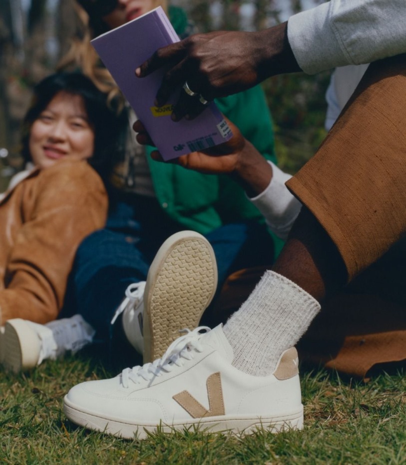 Leather White Dune Premium Veja
