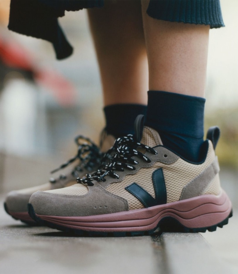 Veja Alveomesh Dune Black Perfect