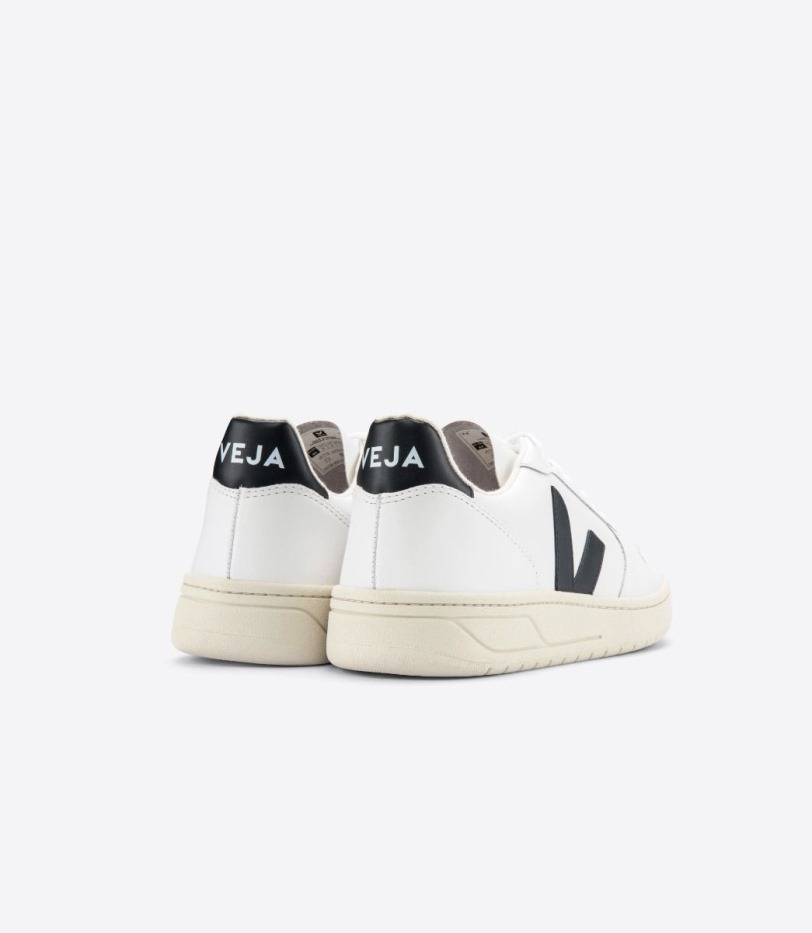 Veja Leather White Black