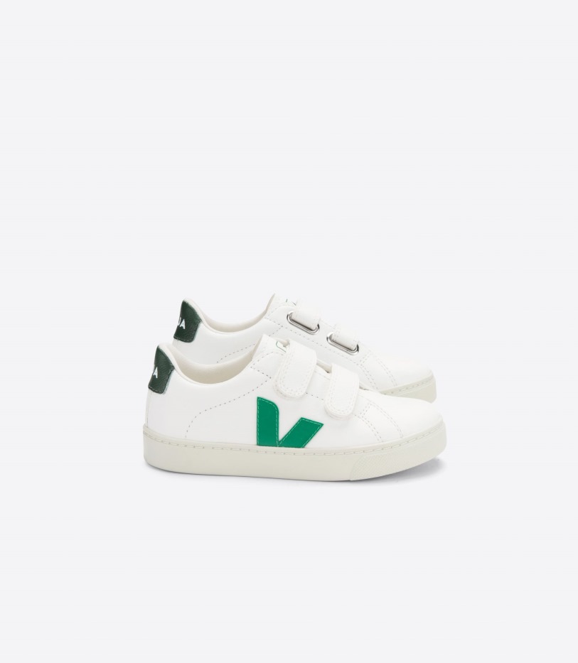 Premium Veja Chromefree Leather White Emeraude Cyprus