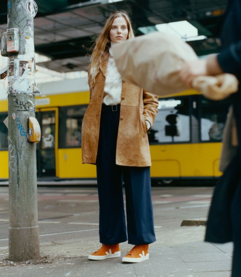 Suede Pumpkin Pierre Veja