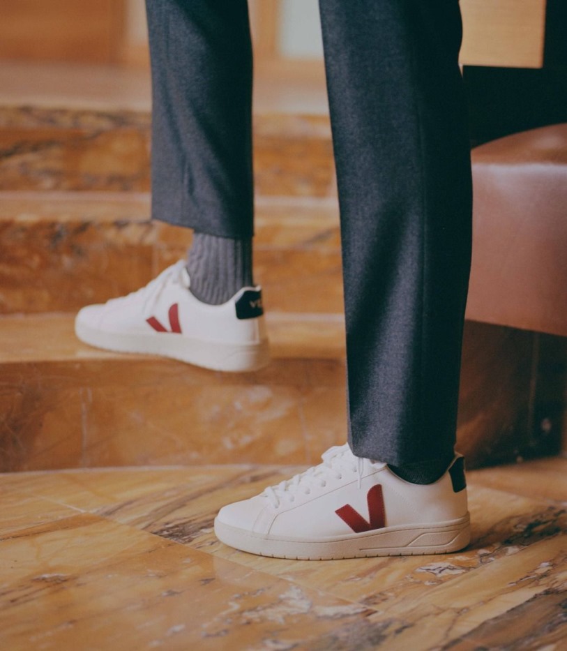 Veja Perfect Cwl White Marsala Black